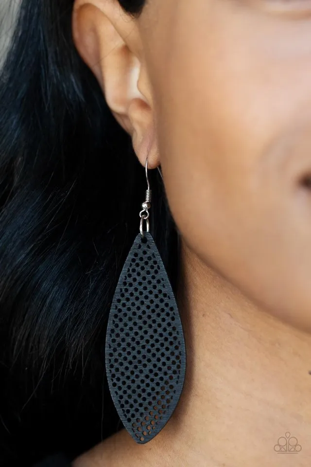 Paparazzi Earring ~ Surf Scene - Black