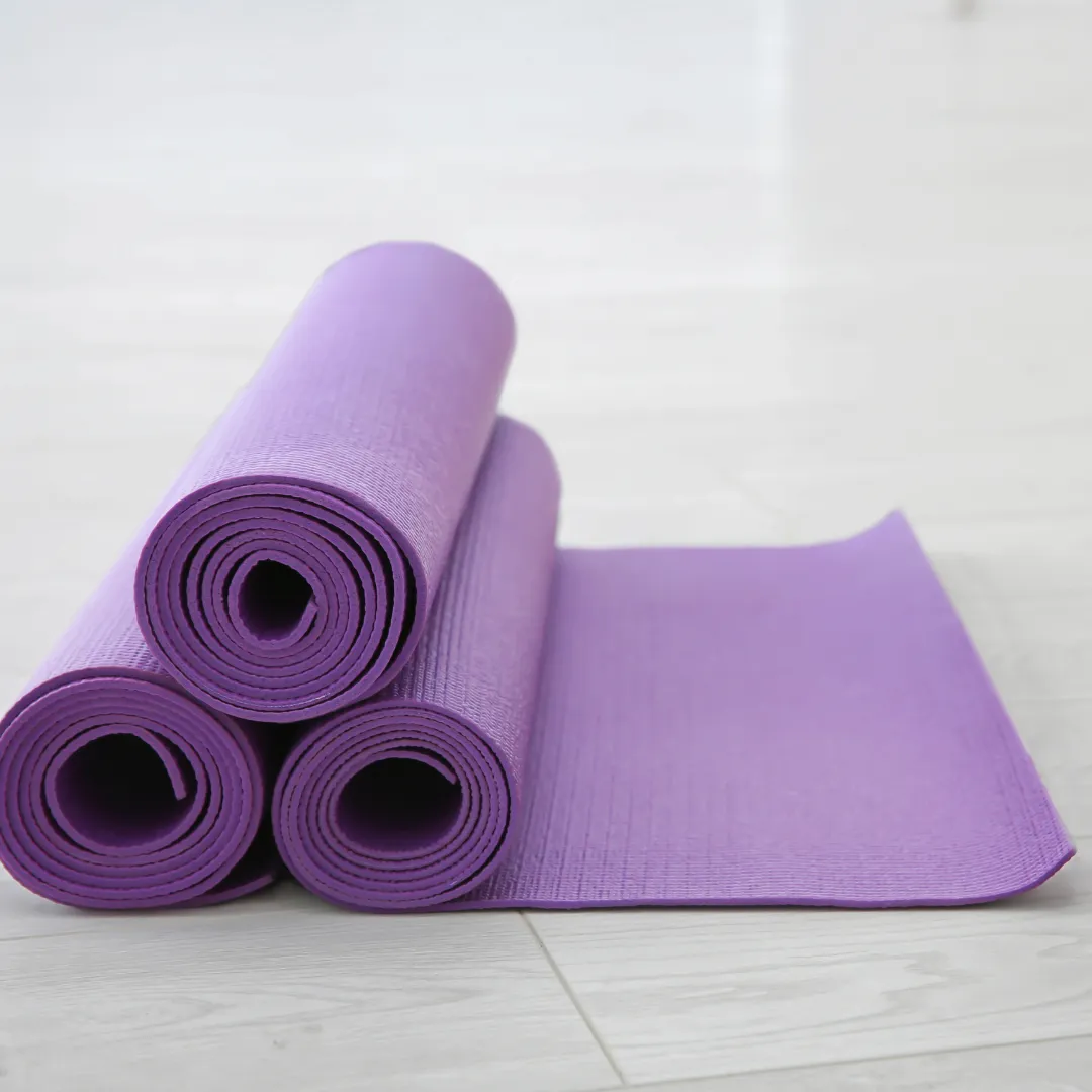Synco Yoga Mat with Carrying Strap (Color: Purple)