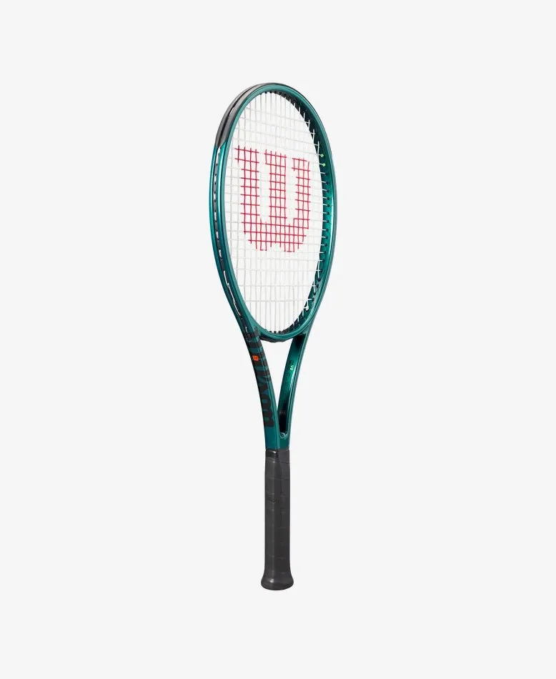 Wilson Blade PRO 98 (18x20) V9 Tennis Racket